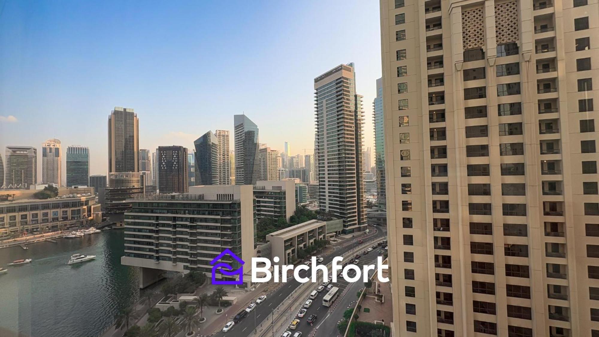Apartment Spacious And Bright Retreat In Jbr *