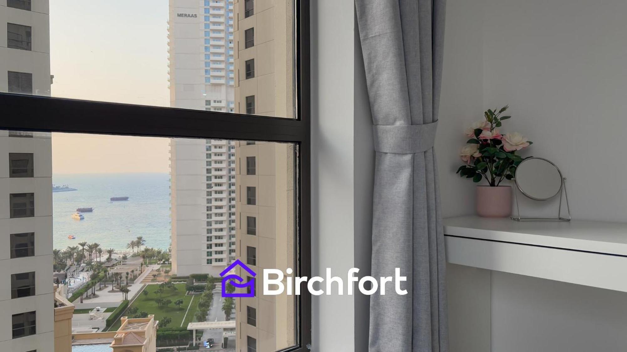 Spacious And Bright Retreat In Jbr Apartment Dubai