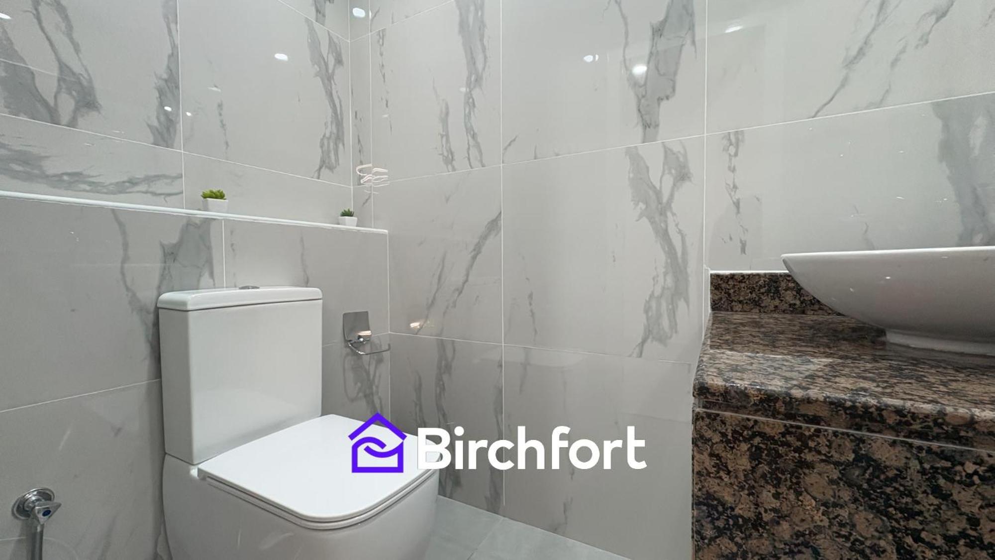 Apartment Spacious And Bright Retreat In Jbr Dubai