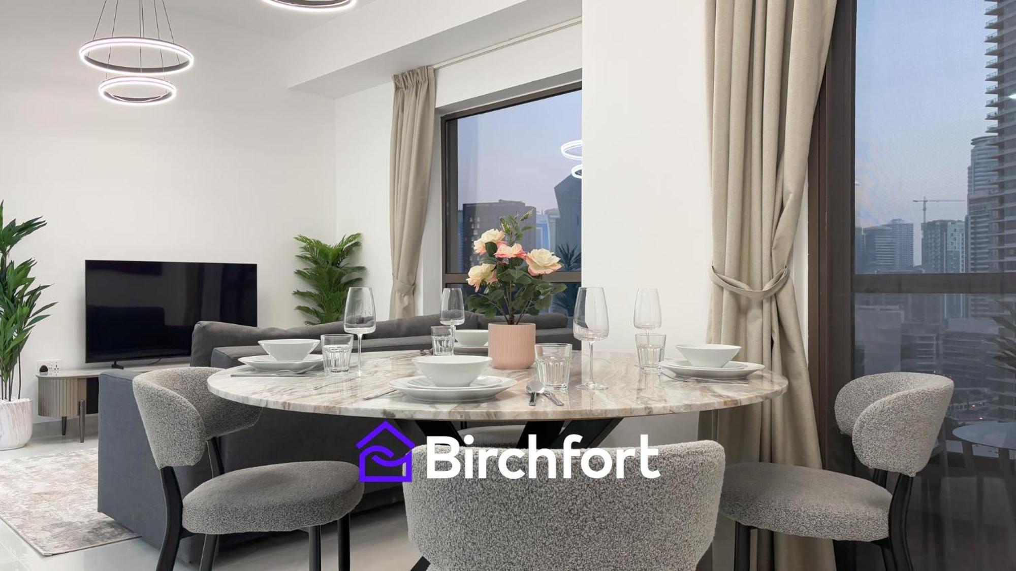 Spacious And Bright Retreat In Jbr Apartment *