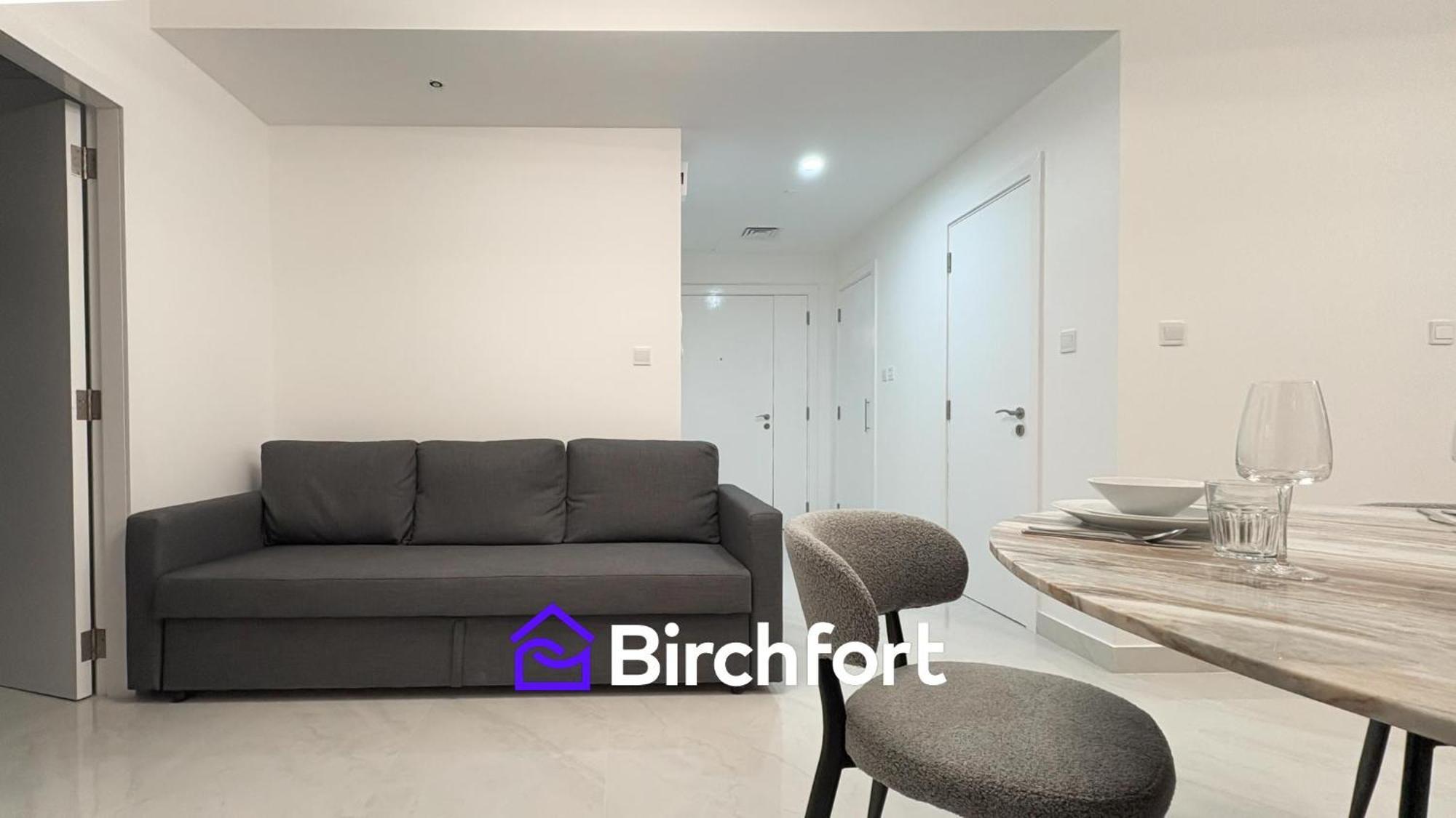 Apartment Spacious And Bright Retreat In Jbr *